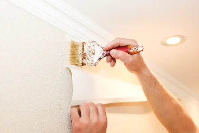 Pose de papier peint à Réaup-Lisse — revêtements muraux et toiles de verre
